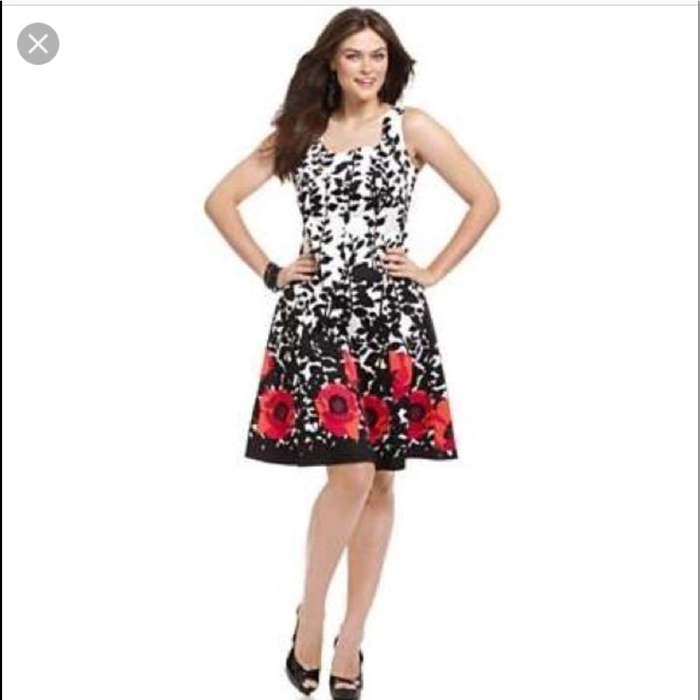 BNWT Plus Size Nine West Dress
